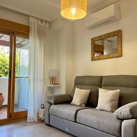 Mi Casa De La Playa -acogedor En Costa- * 贝纳尔马德纳